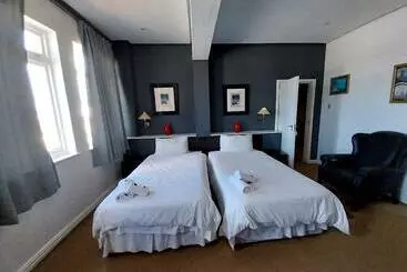 Pension Arkenstone Frys Guesthouse And Restaurant