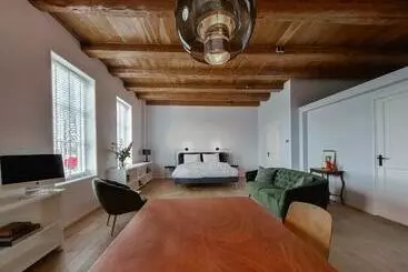 Bed and Breakfast B And Be Happy Friesland