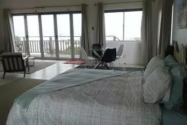 Bed & Breakfast Ocean Gaze