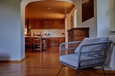 ホテル Osteria Manciana Con Alloggio Monte Generoso