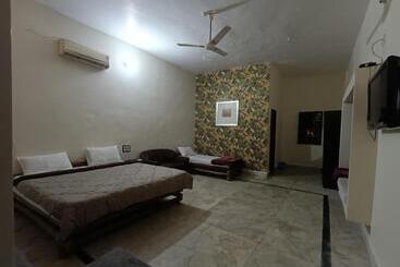 Sal Tree Resort By Vihasta, Kanha