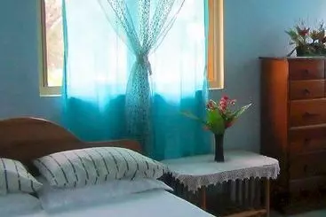 ユースホステル Paray Lodge