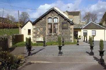 בית מלון כפרי The Horseshoe Inn