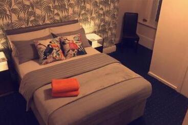 호텔 Tropics Beach