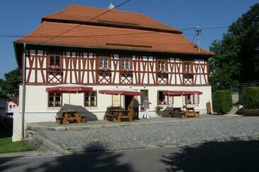 Общежитие U Bílého Koníka