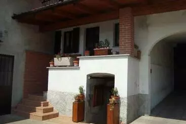 ベッドアンドブレックファースト Al Mobile Antico