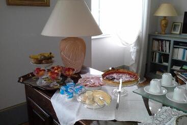 פנסיון La Thebaide