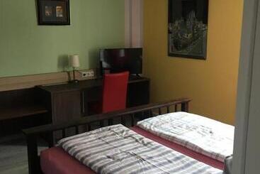 Bed and Breakfast Gasthof  Zur Brücke