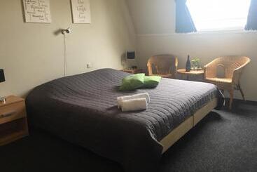 Hotel Eetcafé  T Dûke Lûk