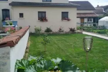 Aamiaismajoitus (B&B) A La Maison Du Bonheur