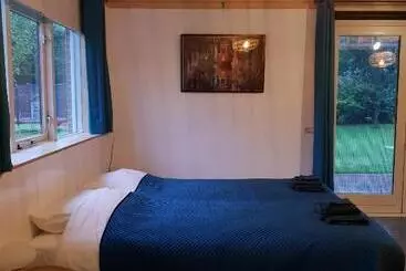 ベッドアンドブレックファースト De Remise