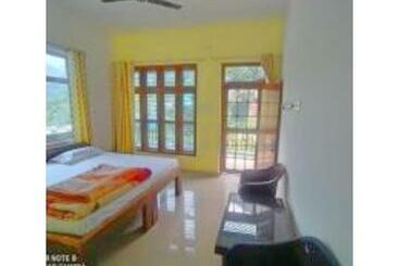 Himalayan Heights Hotel And Restaurant, Ukhimath