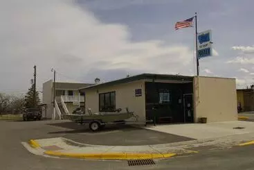 Trout Montana Motel
