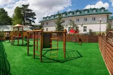 Hotelli Dwór Czarneckiego