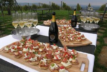 ホテル Rooms Bolfan Vinski Vrh