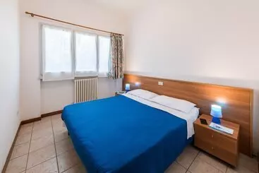 Hotelli Camping Le Palme   Campground