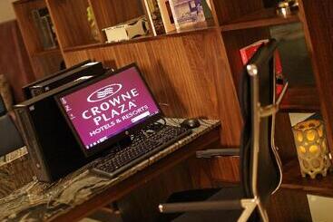 酒店 Crowne Plaza Airport, An Ihg