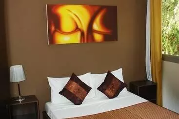 Hotel Green Canyon Resort