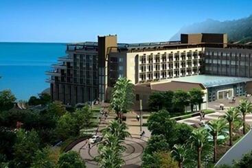 בית מלון כפרי New Century Resort Wenzhou Golden Coast