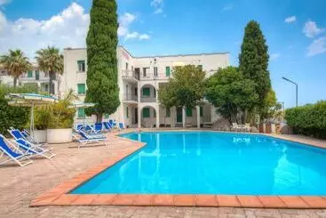 هتل Residence Riviera Mare