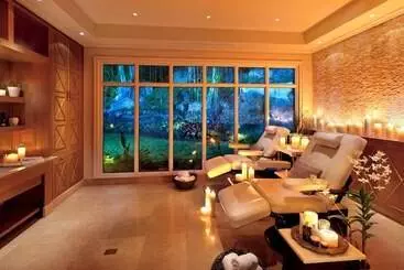 هتل آپارتمان Saint Peter S Bay