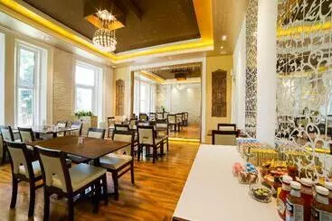 ベッドアンドブレックファースト Eagle House Hotel - Guest House