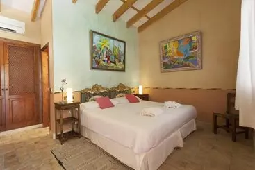 Hotel Es Revellar Art Resort  Adults Only