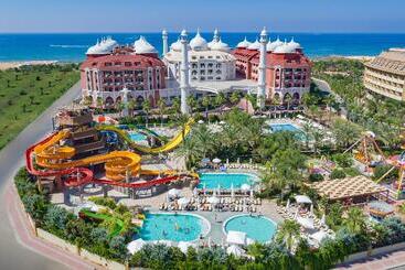 Hotel Royal Taj Mahal