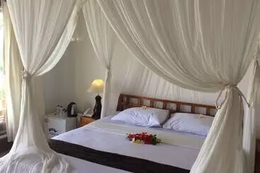 Lembongan Cliff Villas