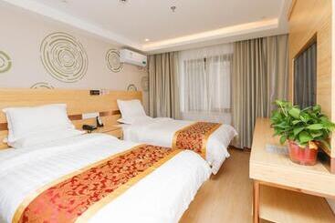 Shell Hotel Beijing Fangshan District Chengguan Metro Station