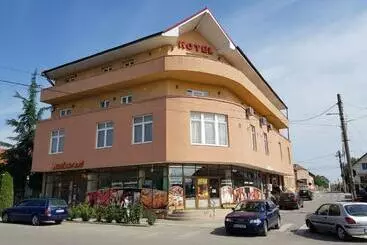 Hotel Floare De Colt