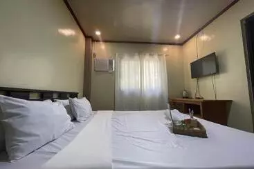 Camp Paraiso Resort