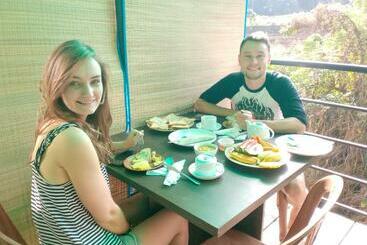 Hostel Water Flow Inn Ella