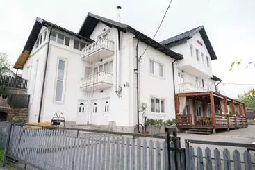 Majatalo Vila Club Dioda