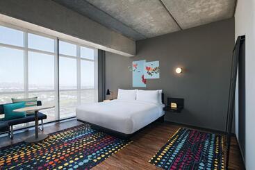 Отель Aloft Guadalajara Sur
