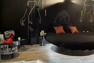 Hotelli Luxe And Spa