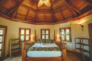 Ocean Cliff Hotel Negril Limited   Adults Only