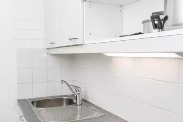 בית מלון כפרי Forenom Hostel Vantaa Airport