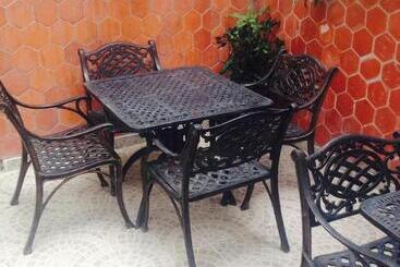 Micro Hotel Condo Suites