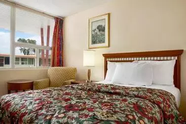 모텔 Knights Inn Burlington