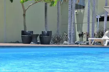 هتل آپارتمان Tropic Apart