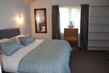 Huoneisto Historic Stone House