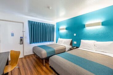 Motel 6valdosta, Ga University