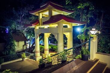 Hotelli Adamo The Resort