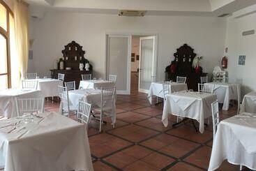 Szálloda Villa Giatra