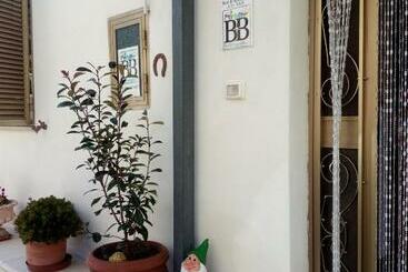 Bed and Breakfast Alfi Beb