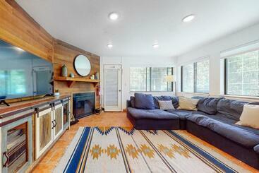 Otel Giant Steps #80