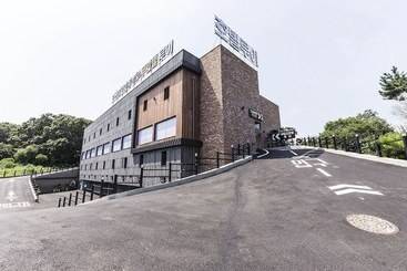 Gimpo Drive In B Faced Hotel Louis