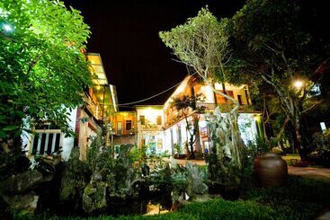 هتل Phong Nha Tuan Garden House