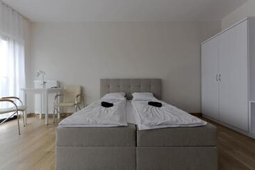 호스텔 Pawilon Sportowo Turystyczny Kalwarianka